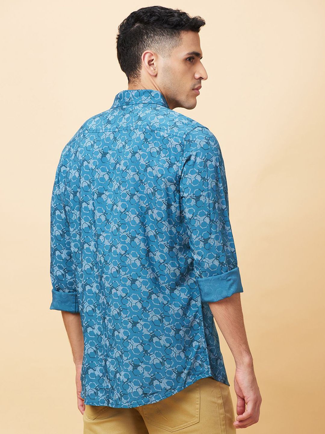 Being Human Men Slim Fit Floral Opaque Printed Casual Shirt