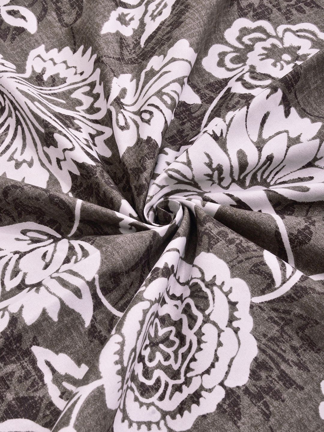 KLOTTHE Brown & White Printed 300 TC Double Bedsheet With 2 Pillow Covers- 2.5 m x 2.25 m