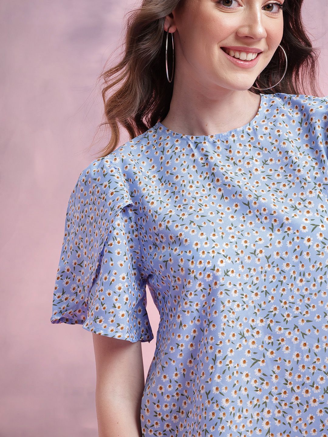 DressBerry Floral Print Tulip-Style Flared Sleeves Top