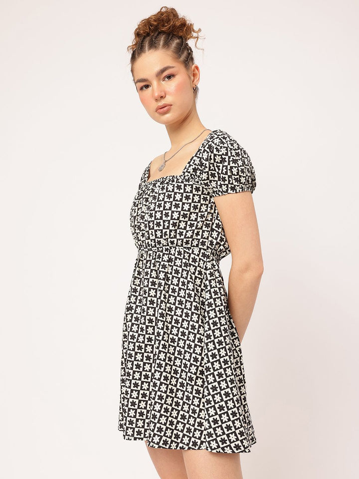 DressBerry Trendsetter Fit & Flare Monochrome Mini Dress