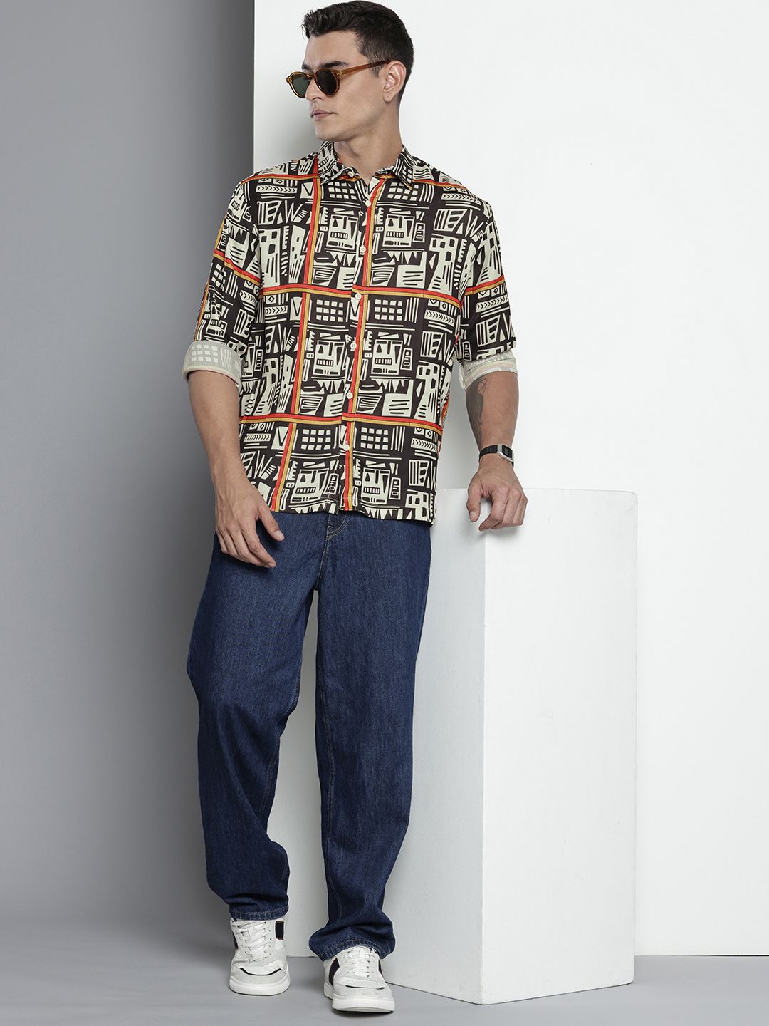 The Indian Garage Co Relaxed Fit Geometric Printed Casual Shirt