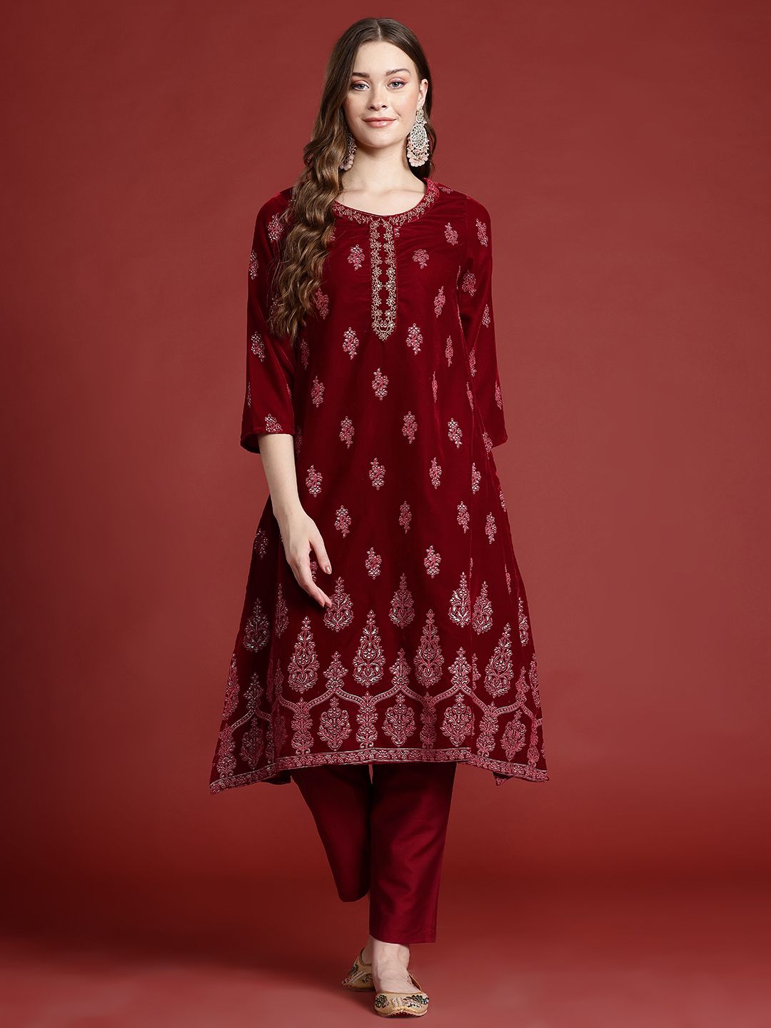 Anouk Ethnic Print Velvet-Finish Regular Kurti with Trouser