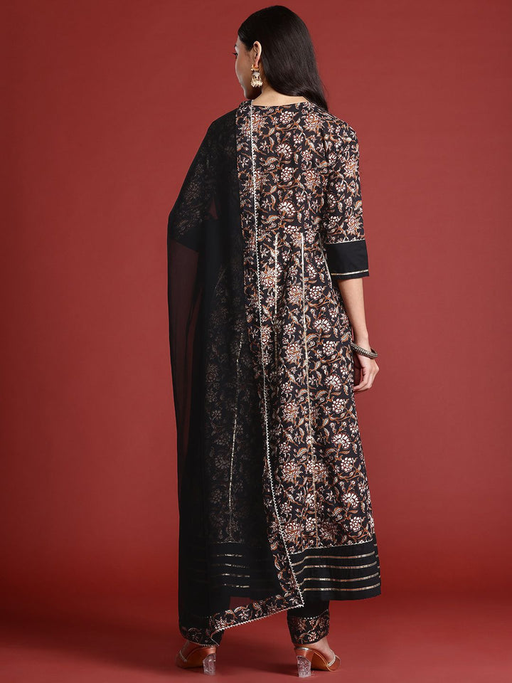 Anouk Floral Print Angrakha Gotta Patti Detail Anarkali Kurta with Trousers & Dupatta