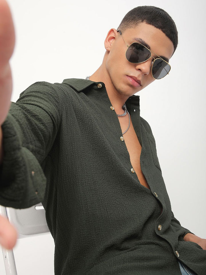 VASTRADO Men Classic Slim Fit Opaque Casual Shirt