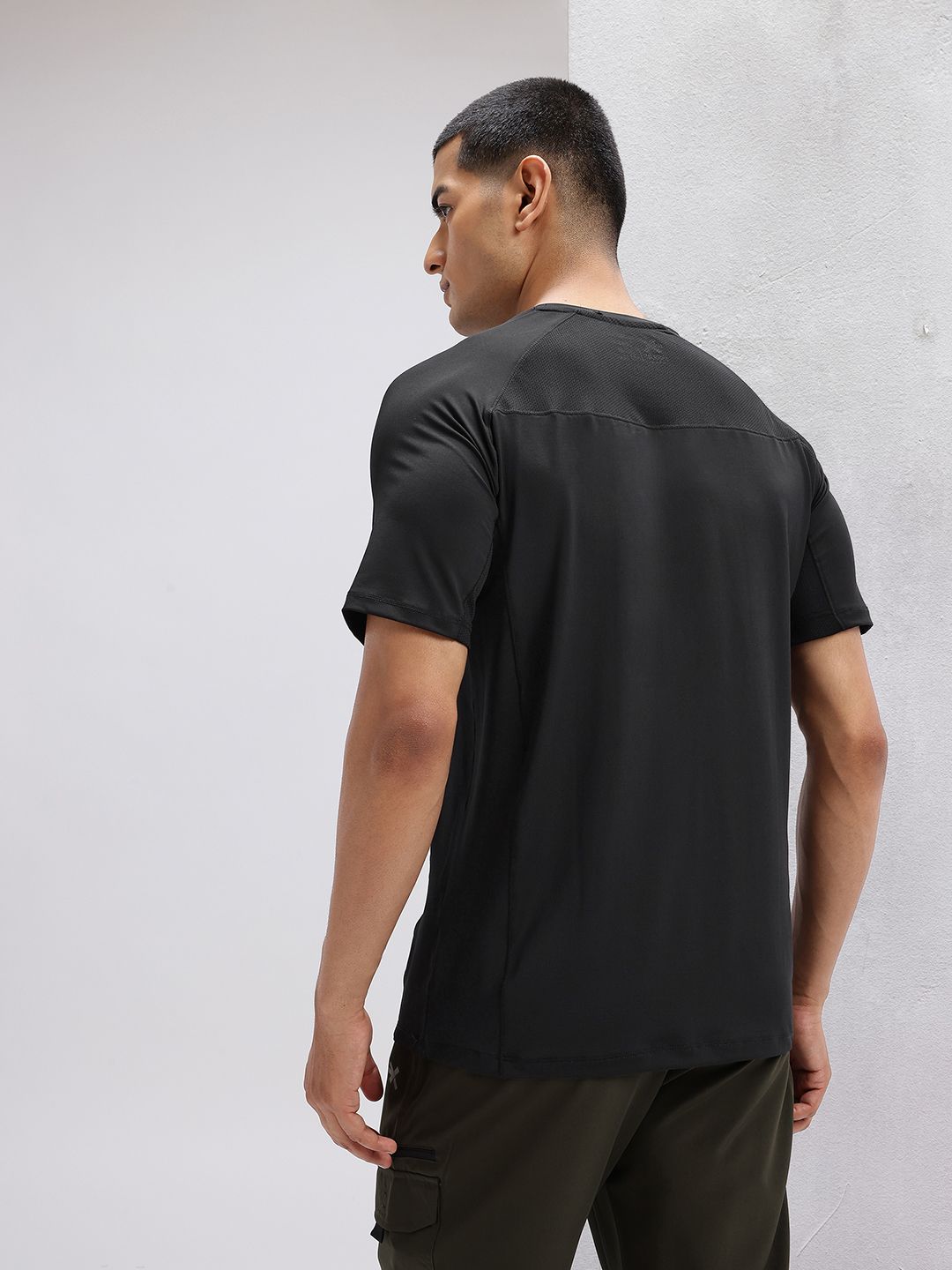 HRX by Hrithik Roshan Men Mesh Detail Training T-shirt