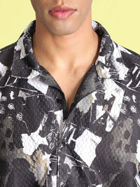 Bene Kleed Men Classic Cuban Collar Abstract Printed Oversized Casual Shirt