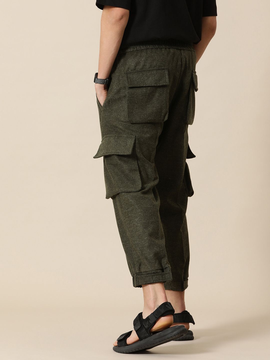 Mr Bowerbird Men Solid Tweed Pleated Cargos Trousers