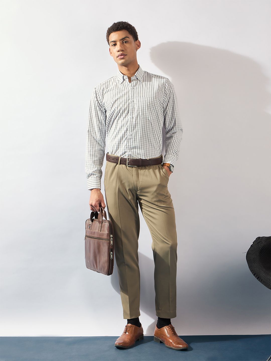 DENNISON Men Smart Micro Checks Formal Shirt