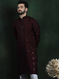 SOJANYA Ethnic Motifs Embroidered Mandarin Collar Sequinned Straight Kurta