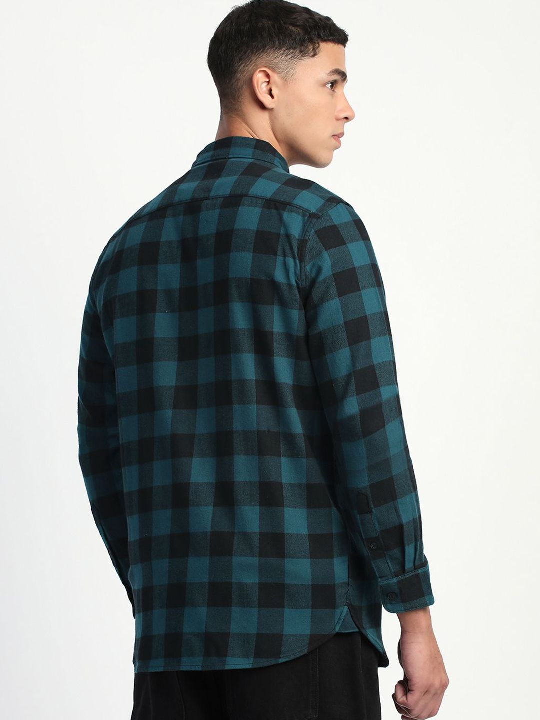 THE BEAR HOUSE Men Buffalo Checks Slim Fit Casual Shirt