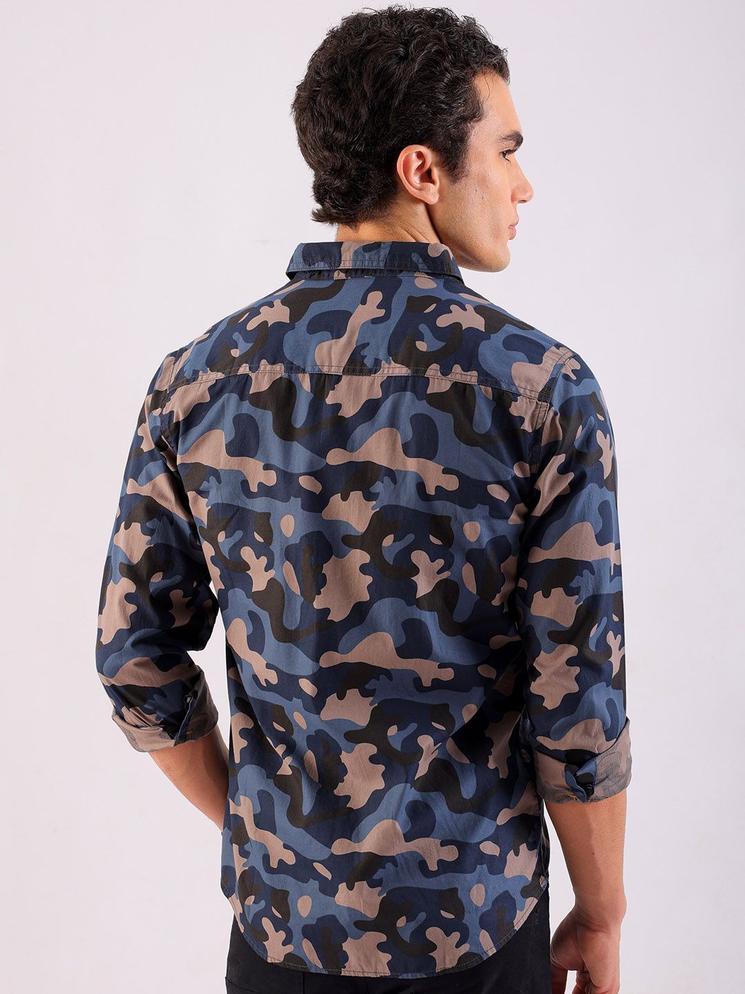 The Indian Garage Co Men Teal & Beige Printed Casual Shirt