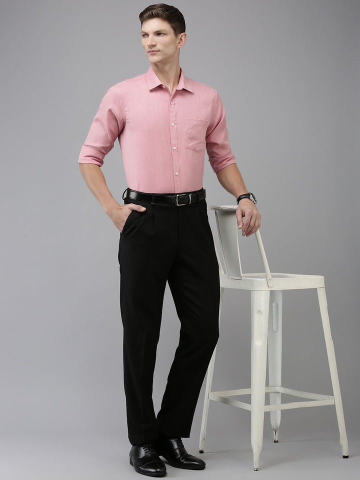 Park Avenue Self Design Textured Slim Fit Opaque Formal Shirt