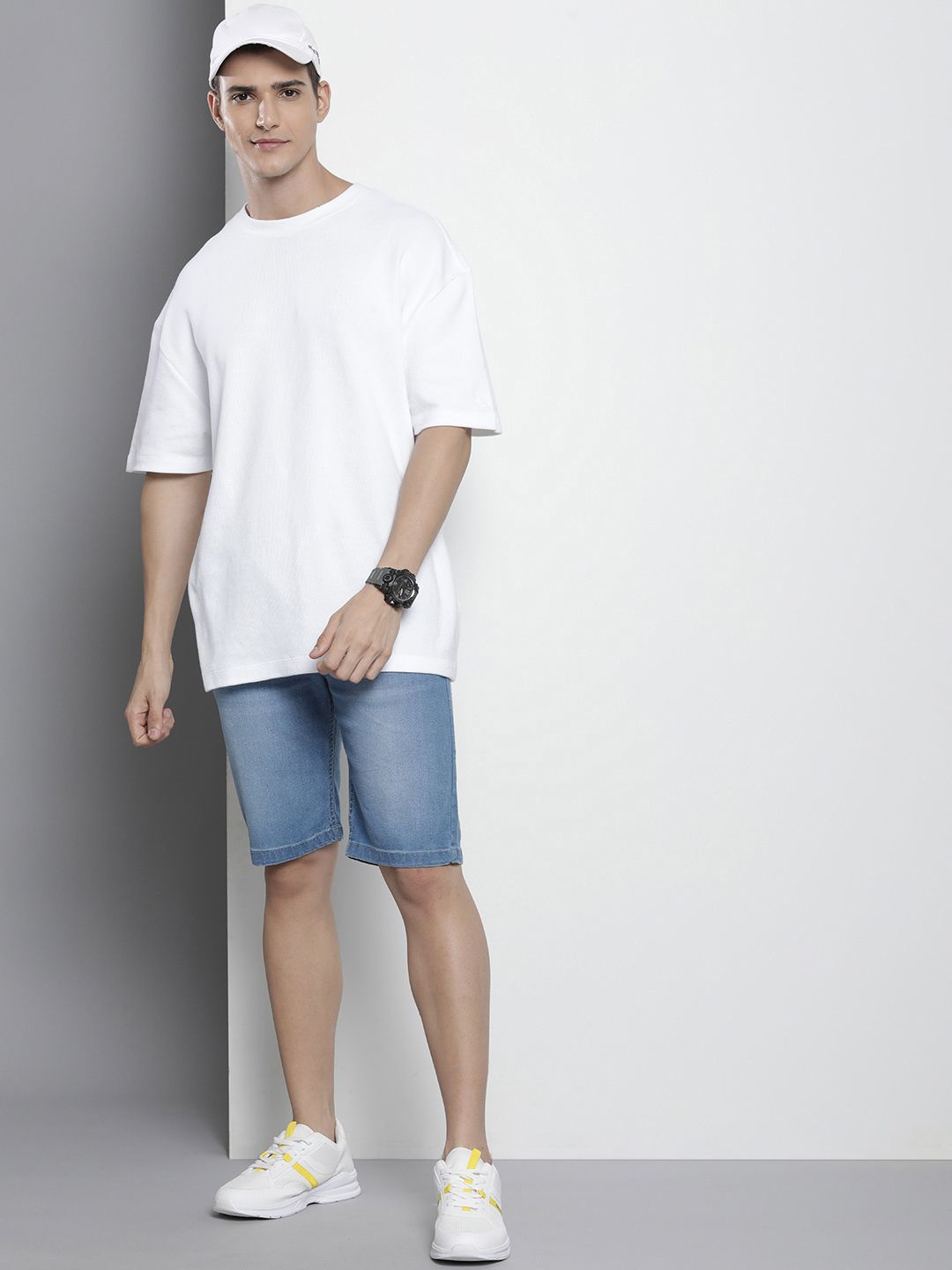 The Indian Garage Co Men Faded Denim Shorts
