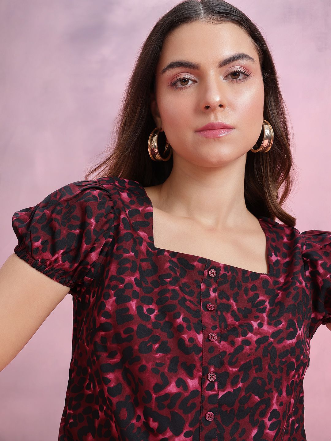 DressBerry Animal Print Puff Sleeve Top
