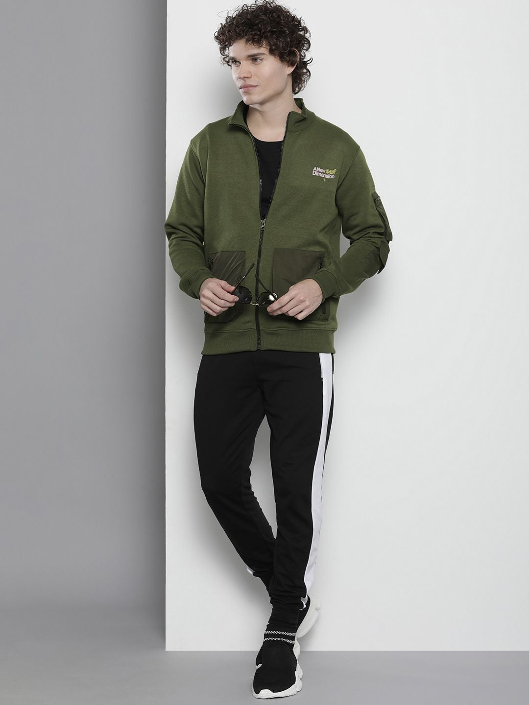 The Indian Garage Co Men Sweatshirt with Printed Detail