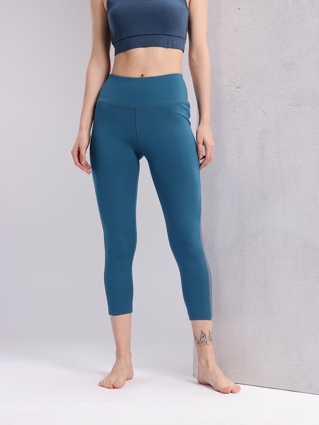 HRX by Hrithik Roshan Women Rapid-Dry Mesh Yoga Tights