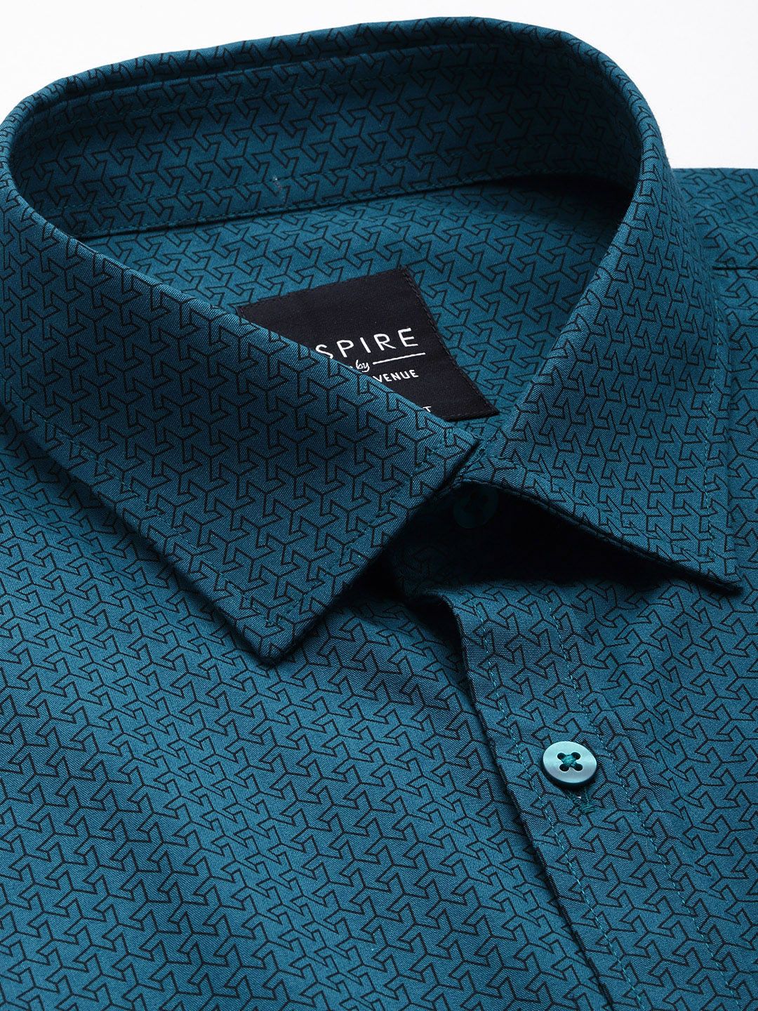 Park Avenue Slim Fit Geometric Printed Formal Shirt