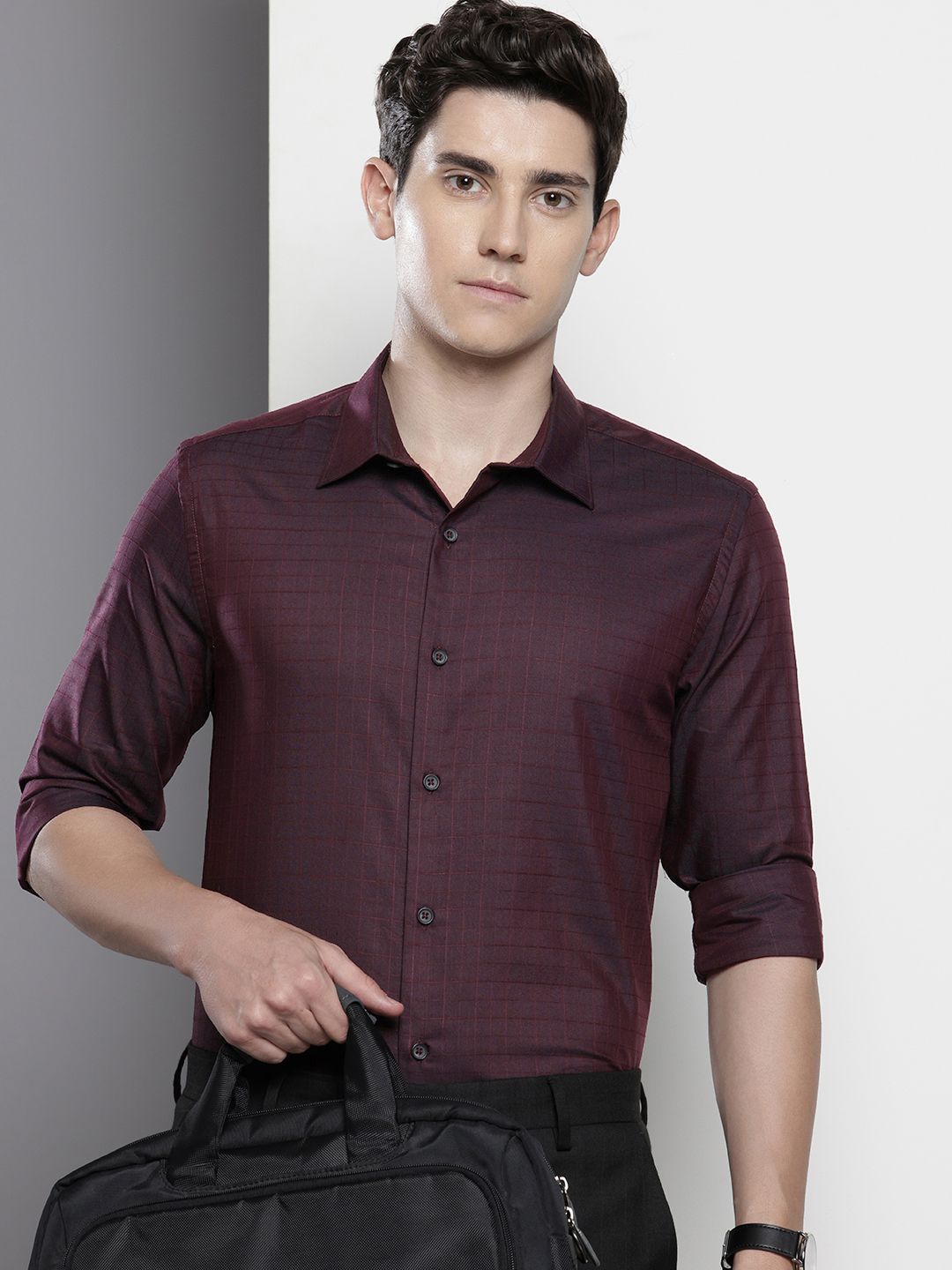 The Indian Garage Co. X Luxe Slim Fit Checked Formal Shirt