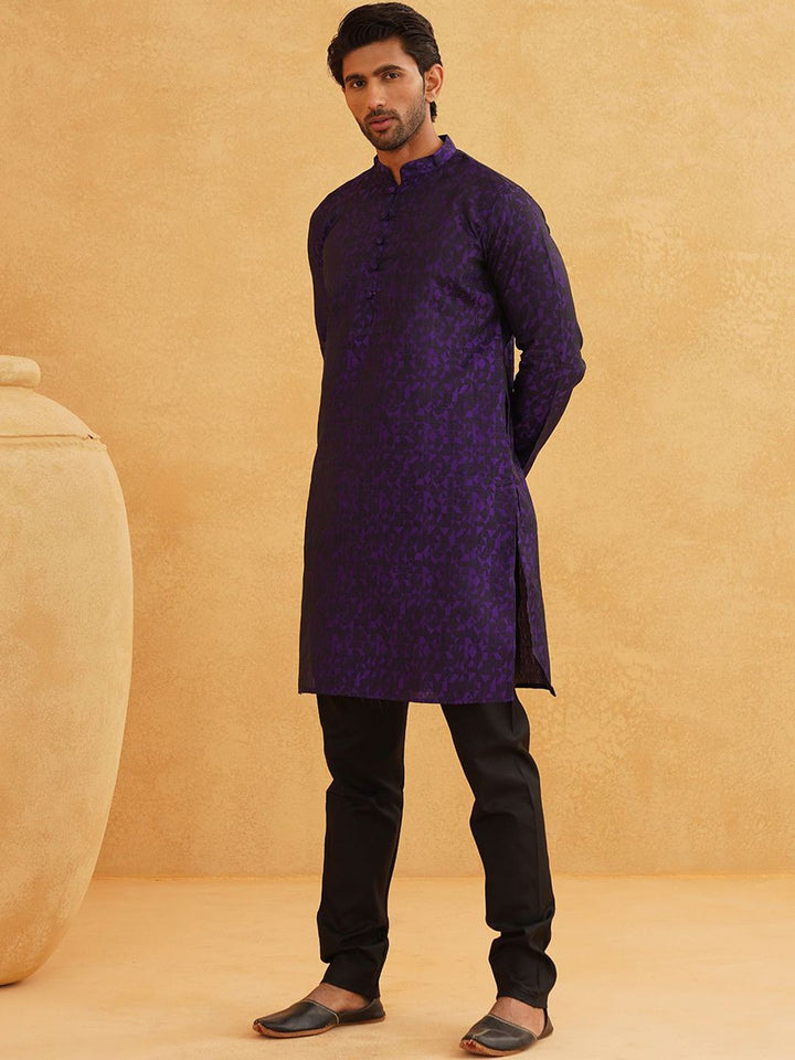 SOJANYA Geometric Woven Design Regular Straight Kurta With Churidar