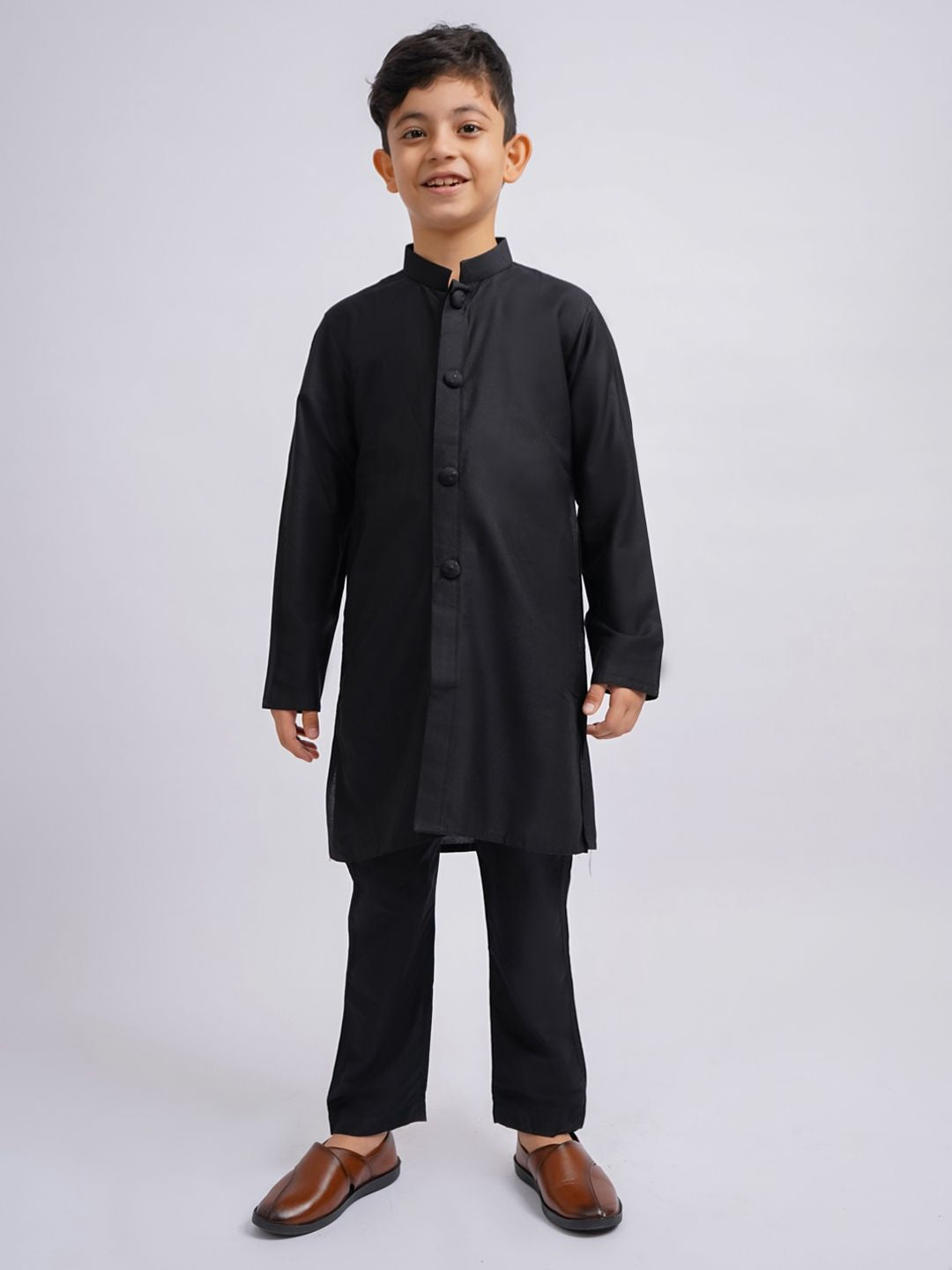 VASTRAMAY Boys Mirror Work Sherwani Over Kurta Pyjama