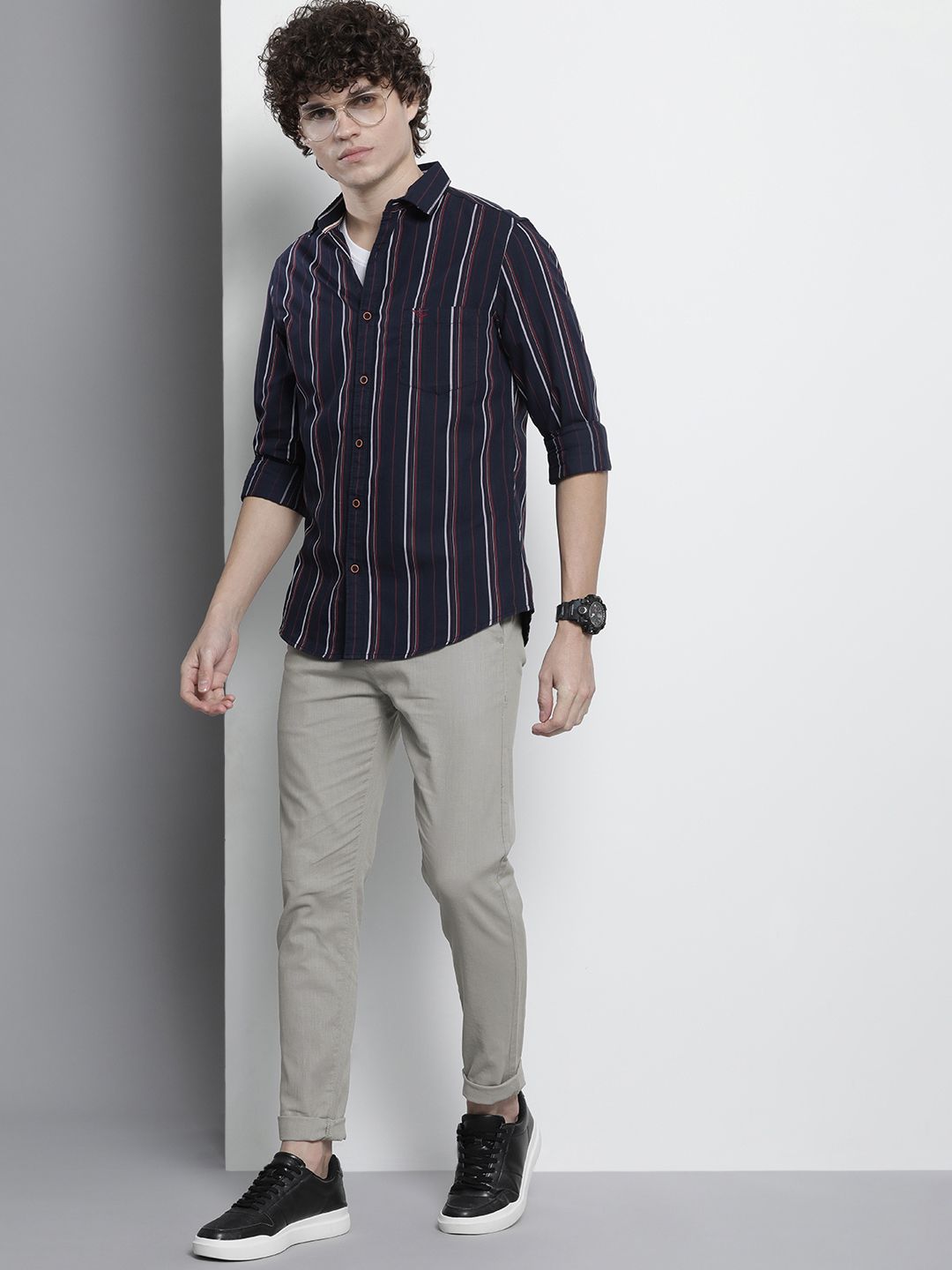 The Indian Garage Co Men Grey Slim Fit Linen Blend Trousers