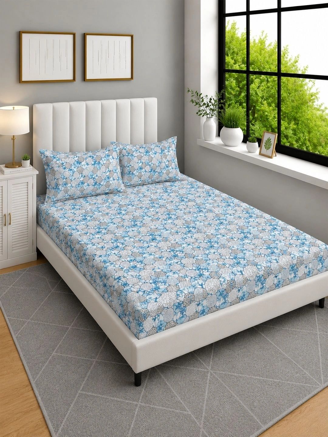 Moda Rapido X KLOTTHE Blue & White Floral 300 TC King Bedsheet with 2 Pillow Covers