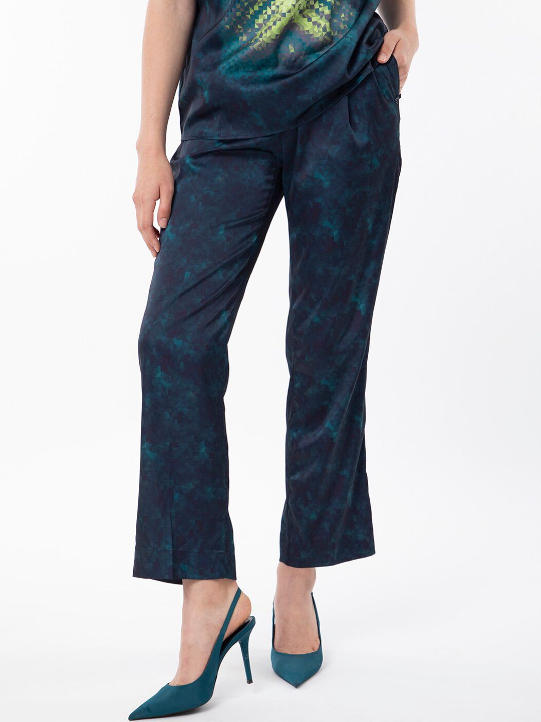 RAREISM Women Abstract Printed Slim Fit Satin Trousers