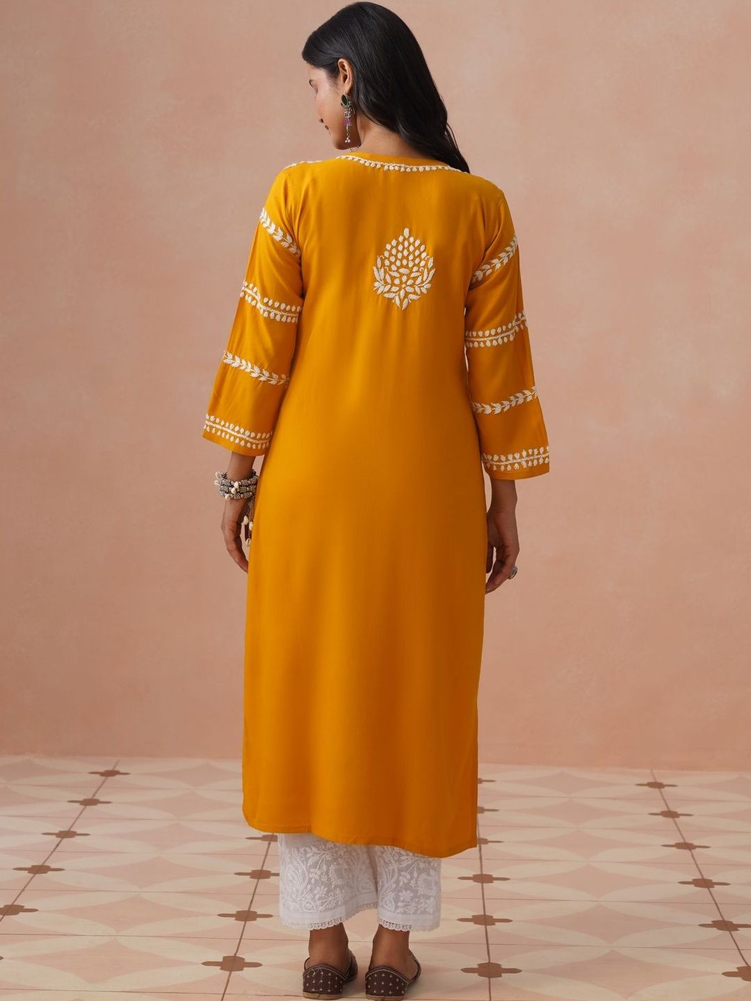 Rumah Wanita Chikankari Motif Etnik Bersulam Chikankari Cetakan Indie Kurta