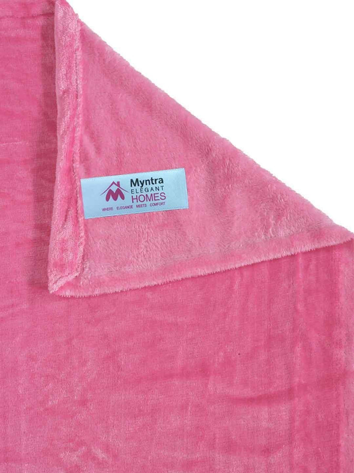 Myntra Elegant Homes Pink Woolen 300 TC Single Bedsheet with 1 Pillow Covers