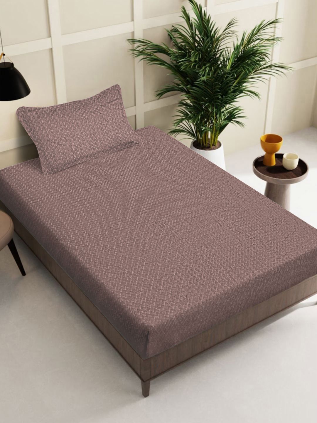 KLOTTHE  Brown Abstract 300TC Woollen Single Bedsheet & 1 Pillow Cover