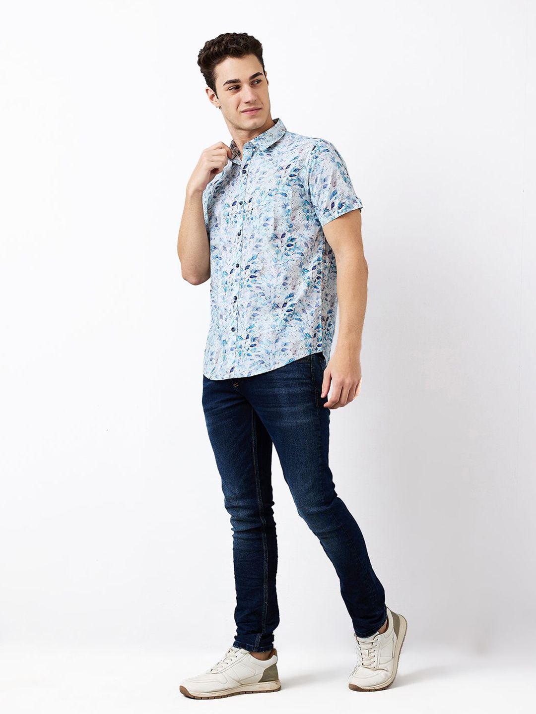 SPYKAR Men Spread Collar Floral Printed Cotton Casual Shirt