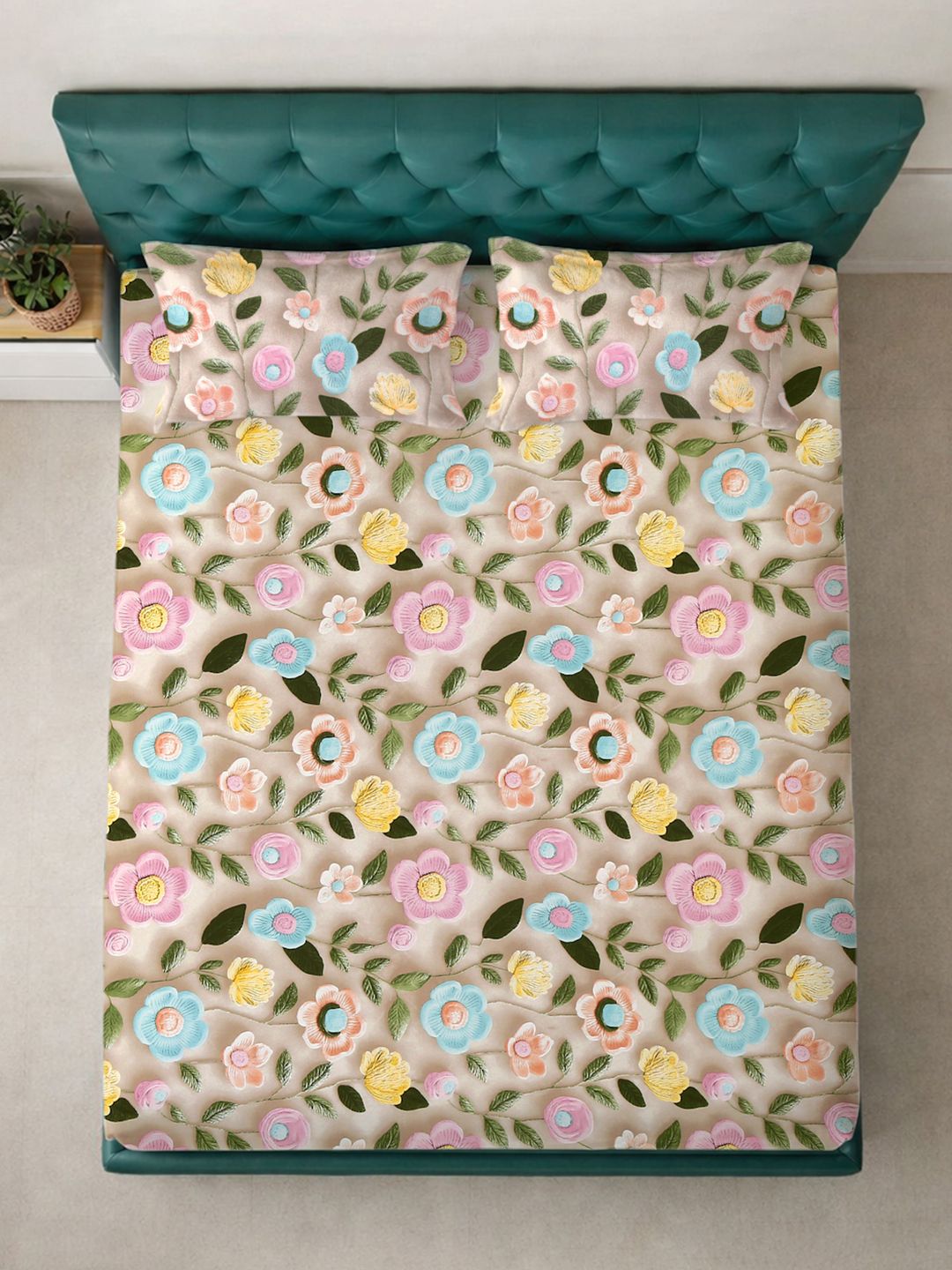 KLOTTHE Beige & Pink Floral Printed Fitted 300 TC King 7D Bedsheet With 2 Pillow Cover