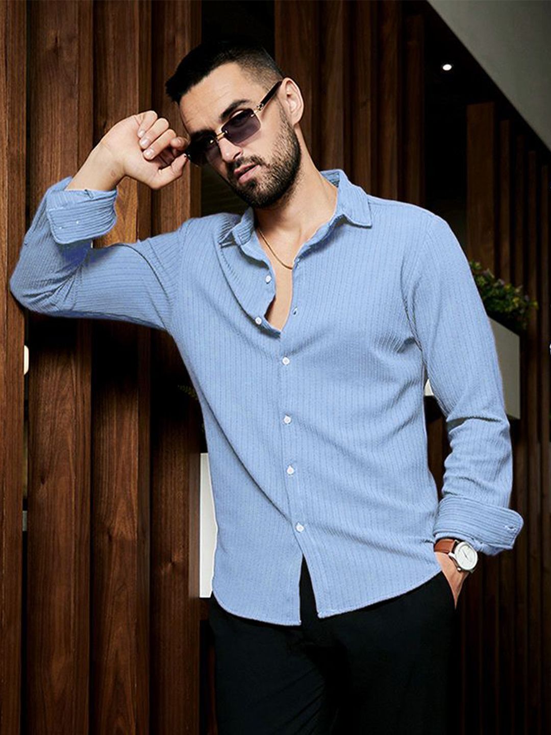Campus Sutra Men Comfort Opaque Casual Shirt