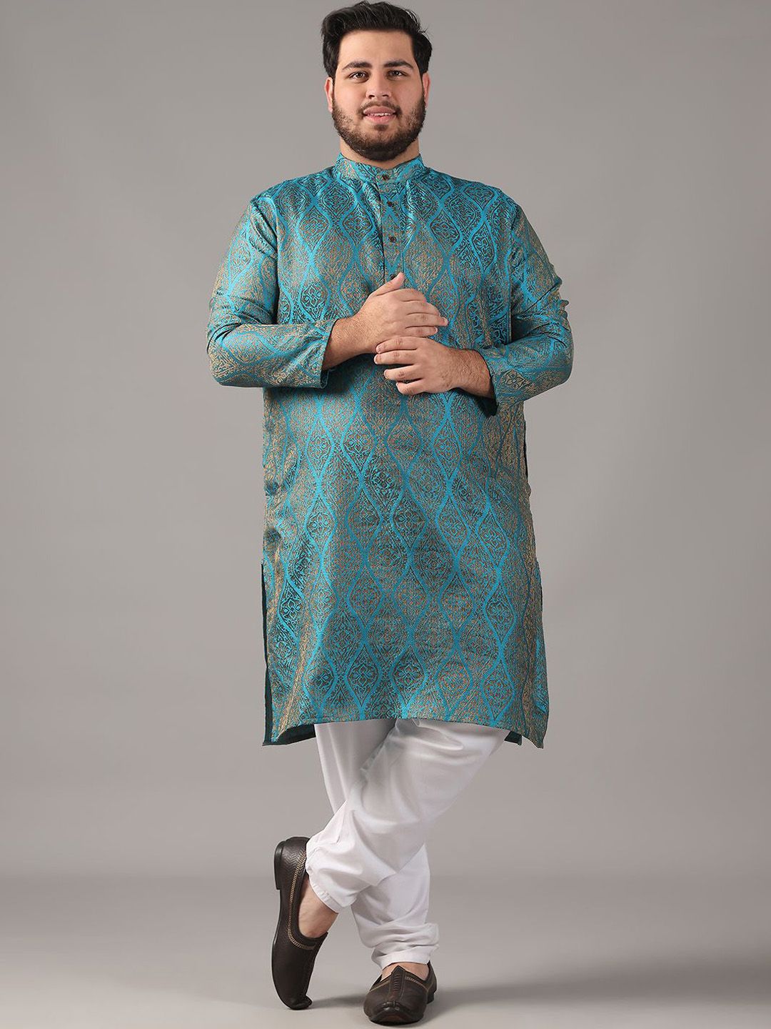 SOJANYA PLUS Size Ethnic Motifs Woven Design Band Collar Jacquard Silk Straight Kurta
