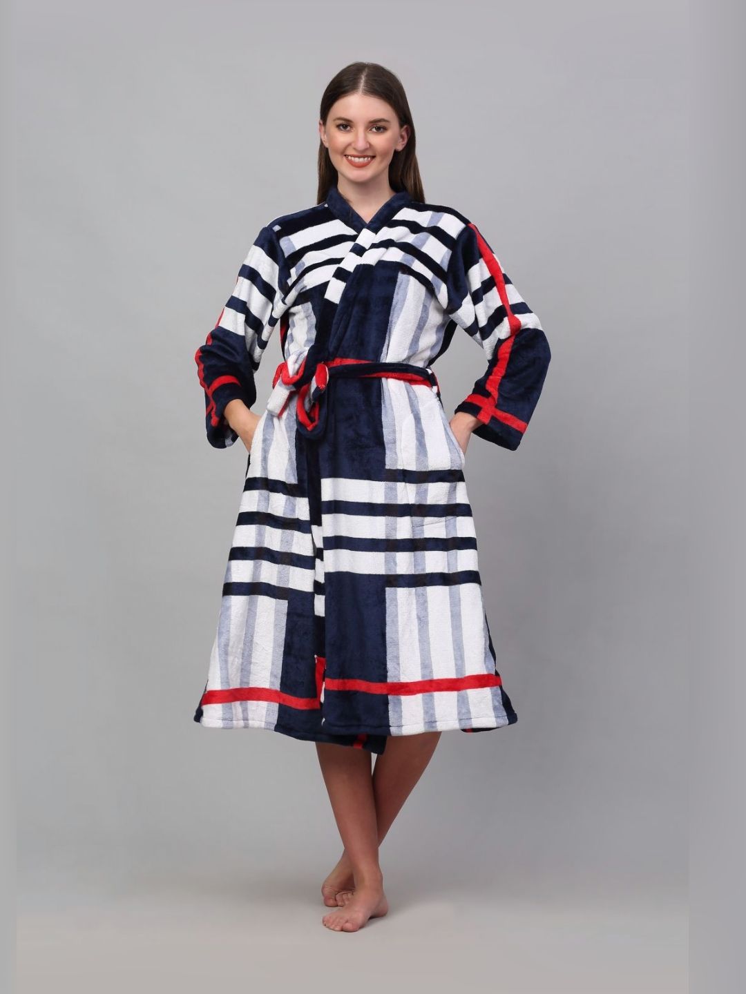 KLOTTHE Printed Woolen Bath Robe With Belt