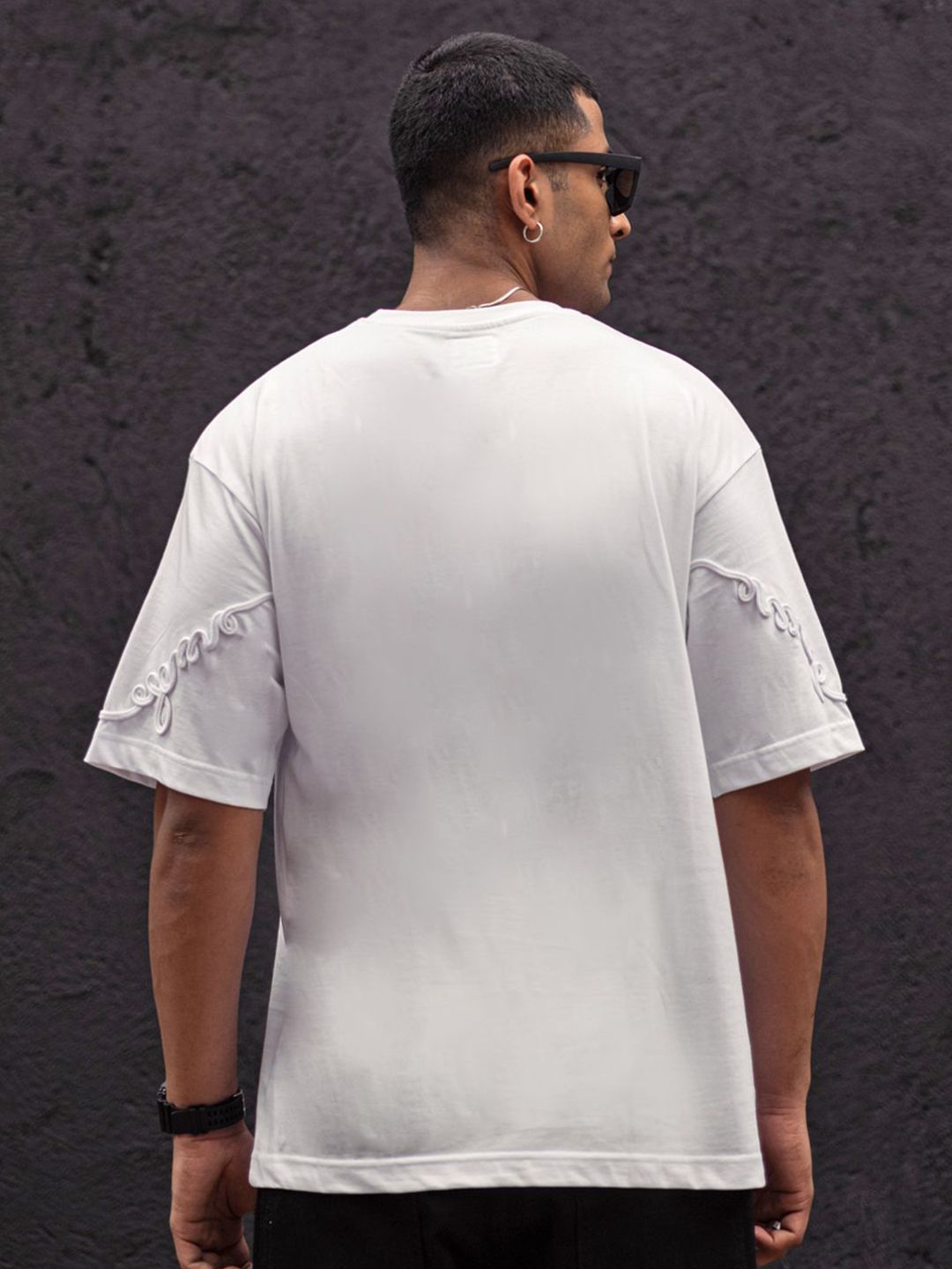 Powerlook Men Drop-Shoulder Sleeves T-shirt