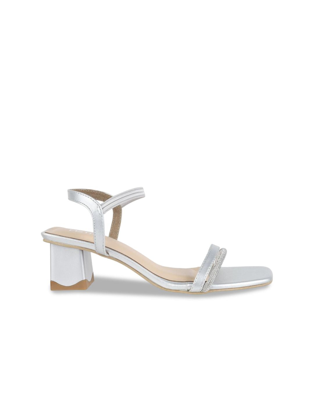 Metro Women Embellished Kitten Mules