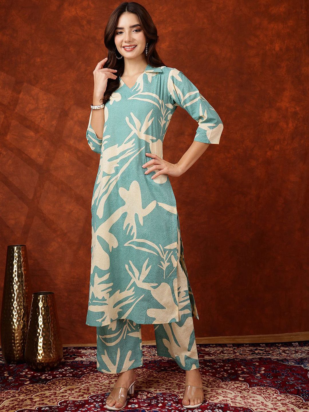 KALINI Women Abstract Printed Kurta with Trousers