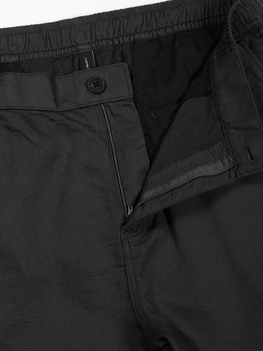Thomas Scott Men Cotton Mid-Rise Smart Cargos Trousers