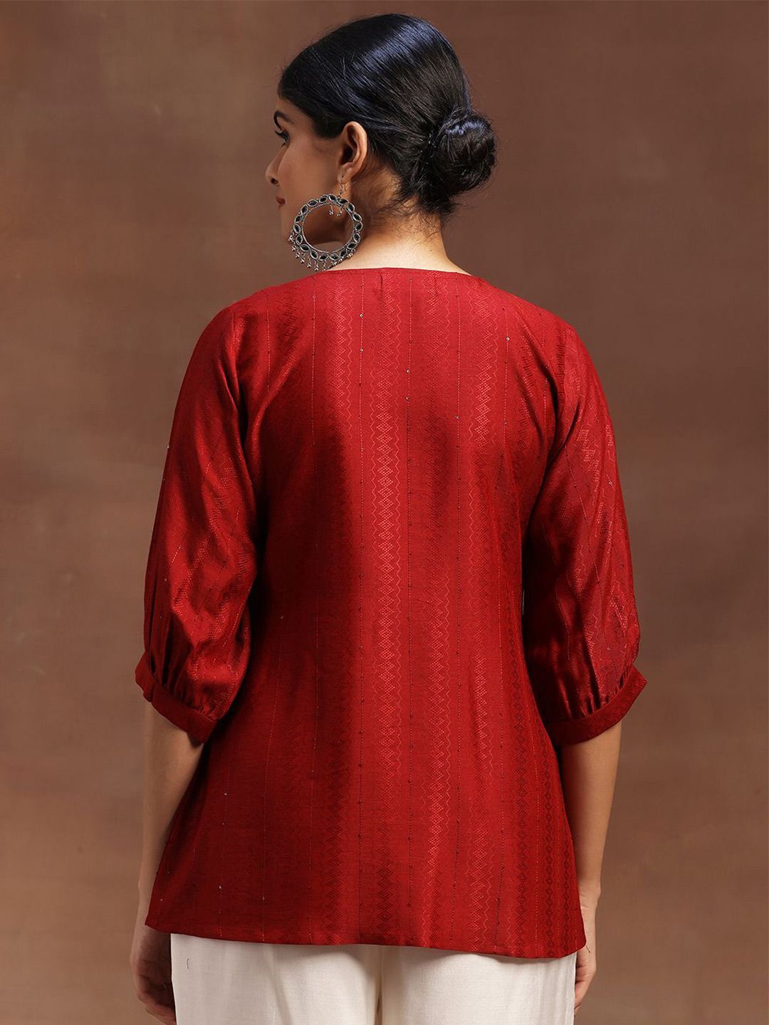 Libas Woven Design V-Neck Pleated Kurti
