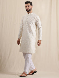 Anouk Ethnic Motifs Embroidered Mandarin Collar Jodhpuri Kurta With Pyjamas & Nehru Jacket