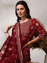 Anouk Floral Printed Thread Work Kurta Lurus Lurus Kurta dengan Seluar & Dupatta