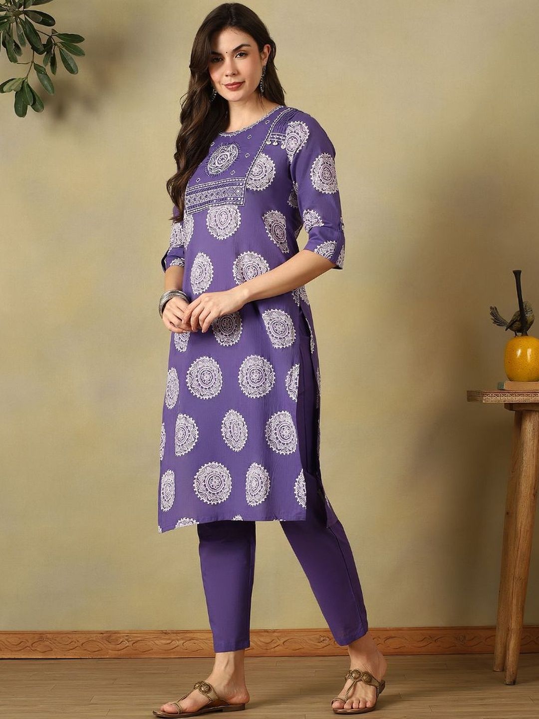 Mamicha Women Ethnic Motifs Printed Regular Mirror Work Pure Cotton Kurta with Trousers & With Dupatta
