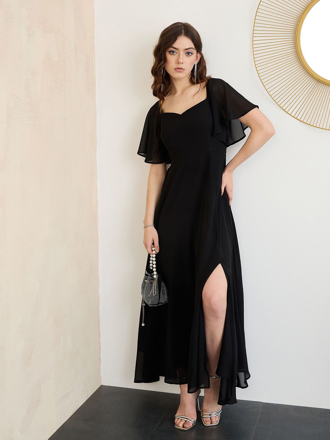 Berrylush Flutter Sleeve Georgette Maxi Dress