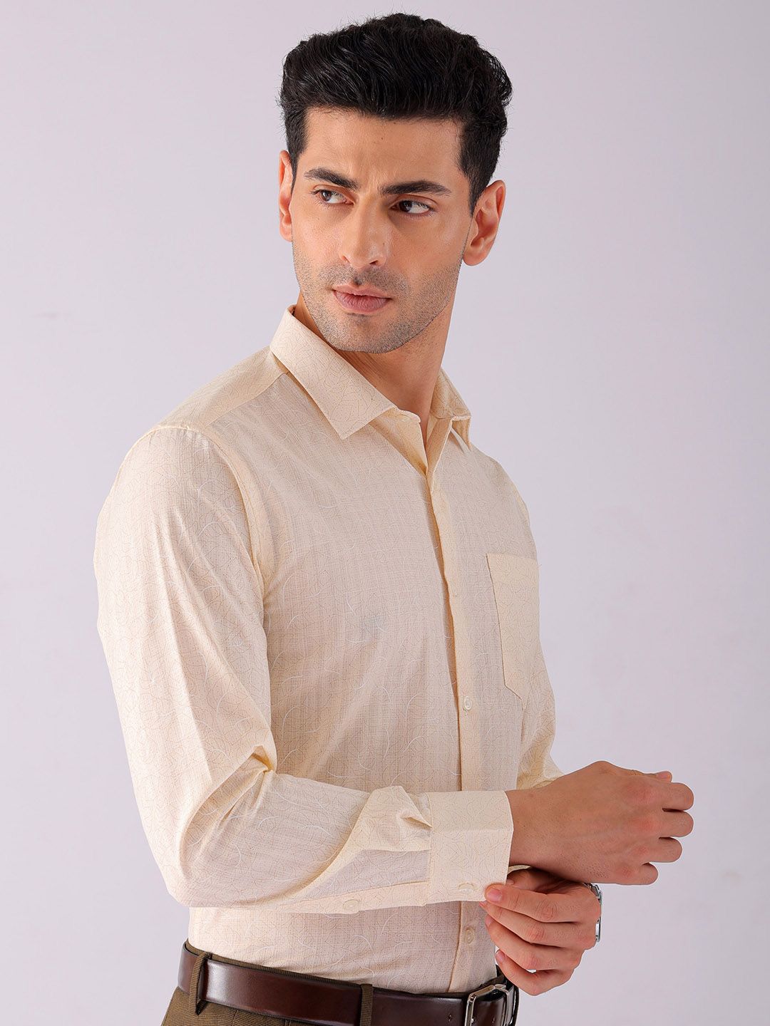 The Indian Garage Co. X Luxe Men Spread Collar Micro Ditsy Printed Slim Fit Formal Shirt
