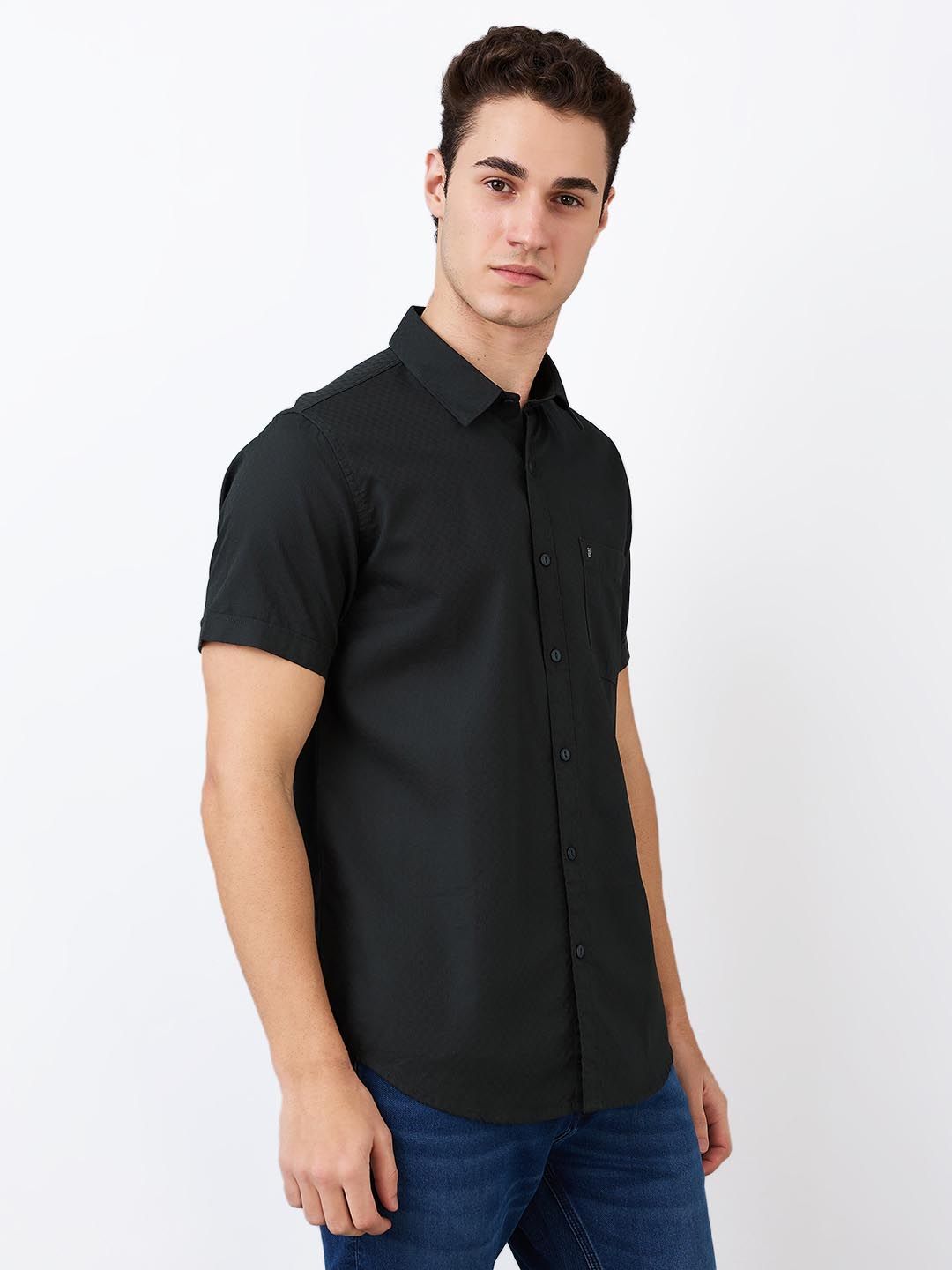 SPYKAR Men Spread Collar Textured Cotton Casual Shirt