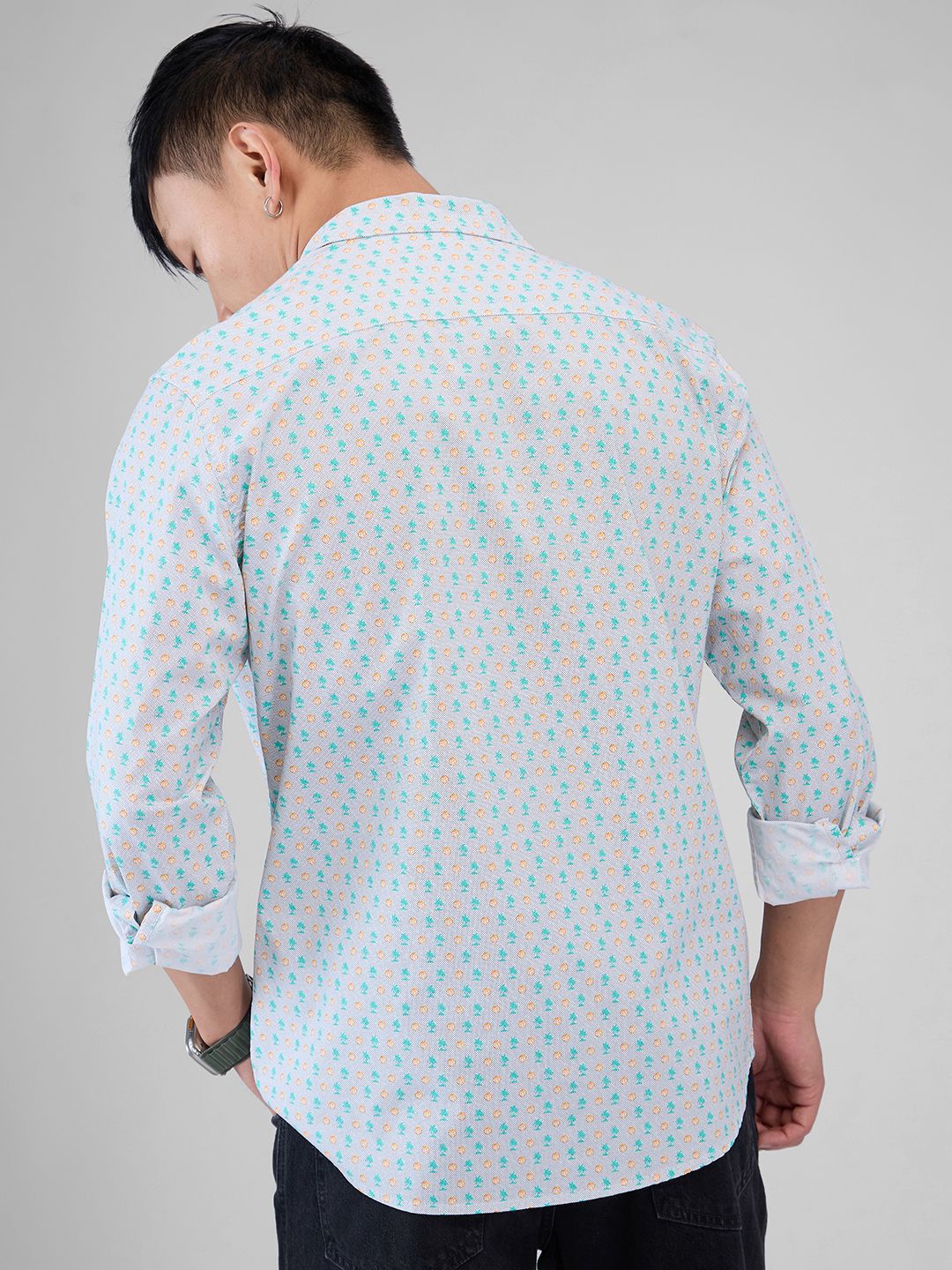 VASTRADO Men Classic Cutaway Collar Conversational Printed Cotton Slim Fit Casual Shirt