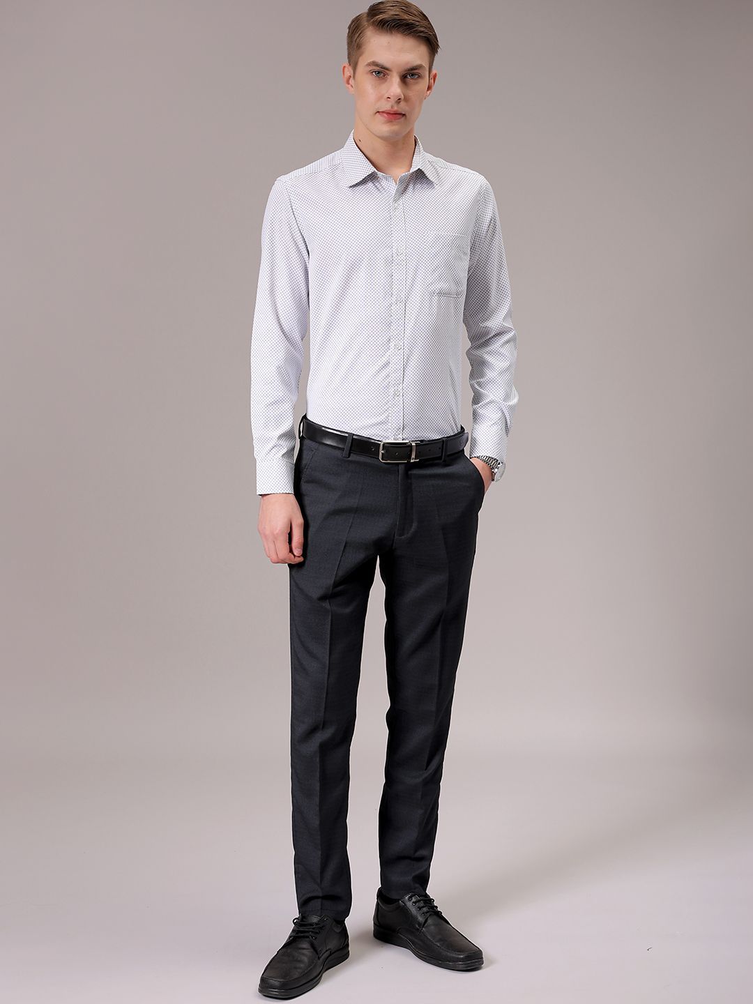The Indian Garage Co. X Luxe Men Cutaway Collar Micro Ditsy Printed Slim Fit Formal Shirt