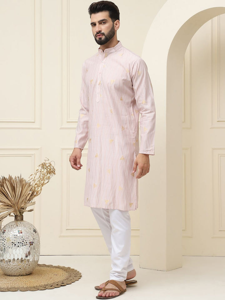 SOJANYA Geometric Woven Design Regular Jacqard Cotton Silk Silk Kurta With Pyjama