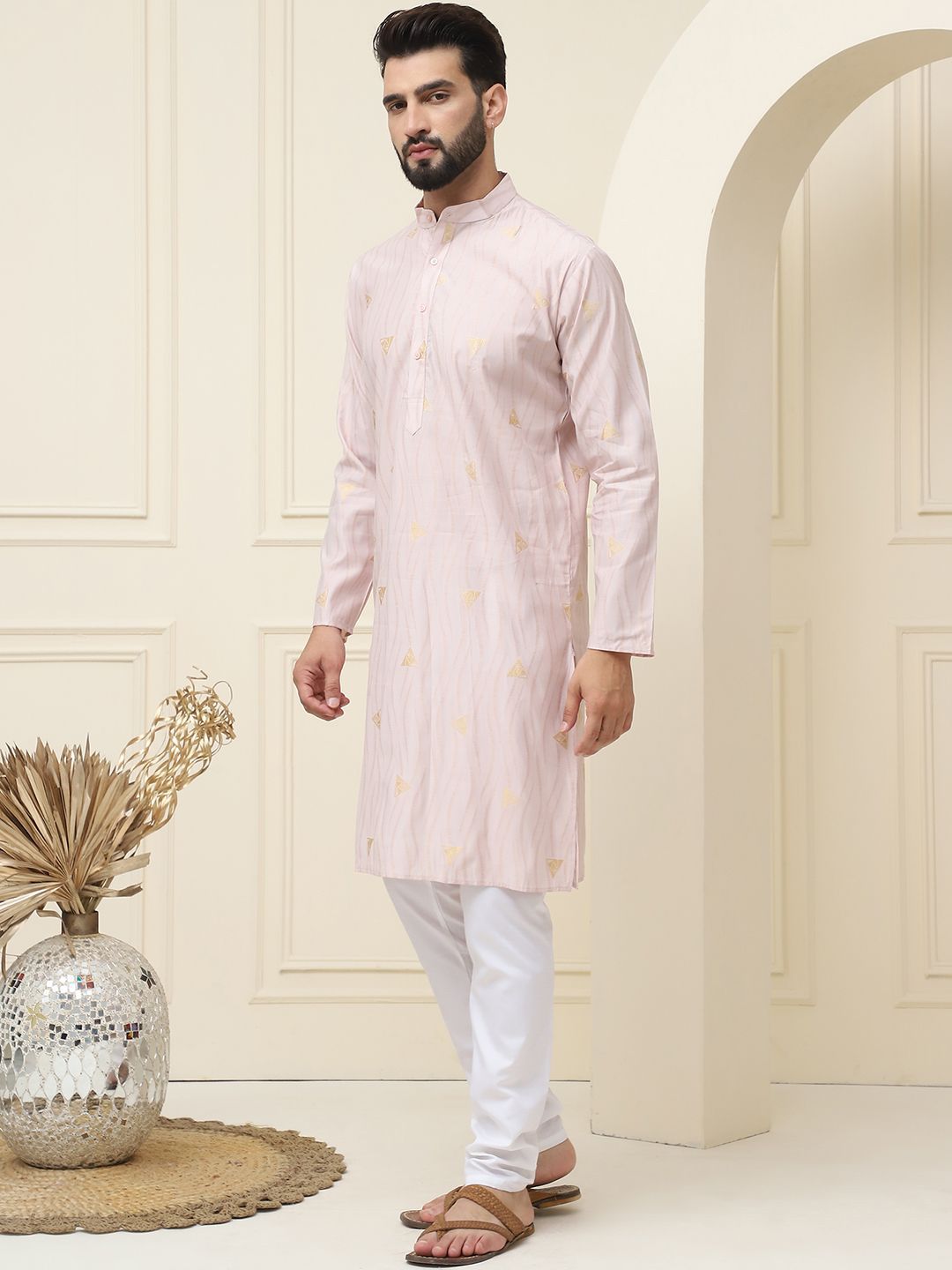 SOJANYA Geometric Woven Design Regular Jacqard Cotton Silk Silk Kurta With Pyjama